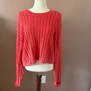 Aerie Red Cable Knit Cropped Sweater Size XL